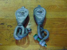 2x 18mm Rope 0.5 Ton Unissued Winching Snatch Blocks c/w D Shackles
