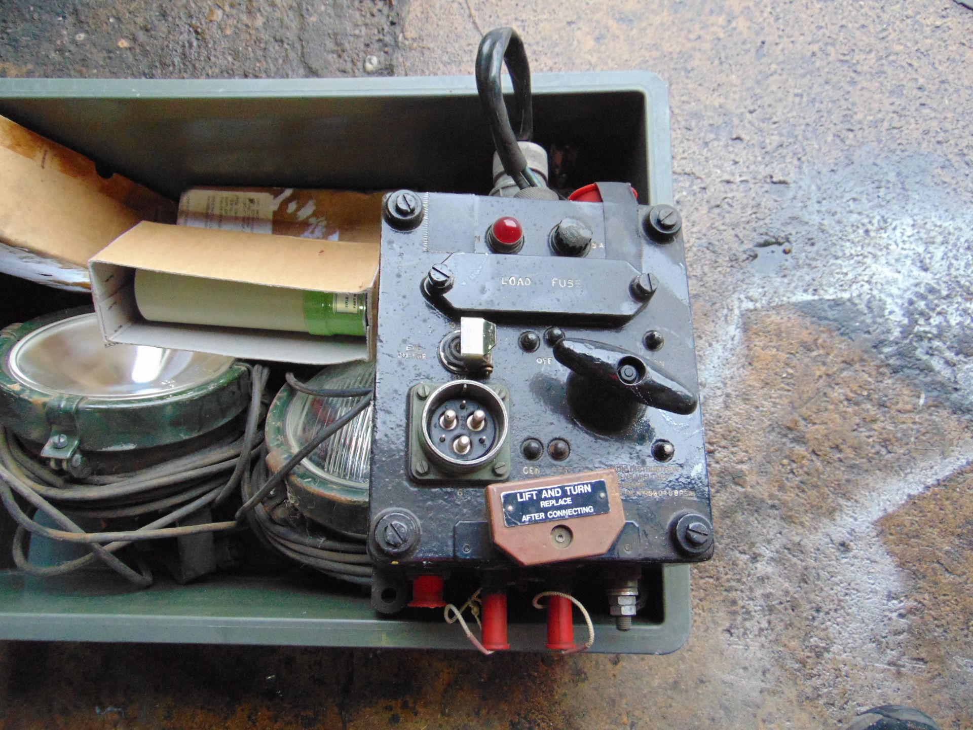 FV 432 Electrical Box, Wiper Motors, Spot Lamps, Smoke Discharge Testers - Image 5 of 6