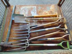 1x Stillage Forks, Spade, Sledge, Hammer