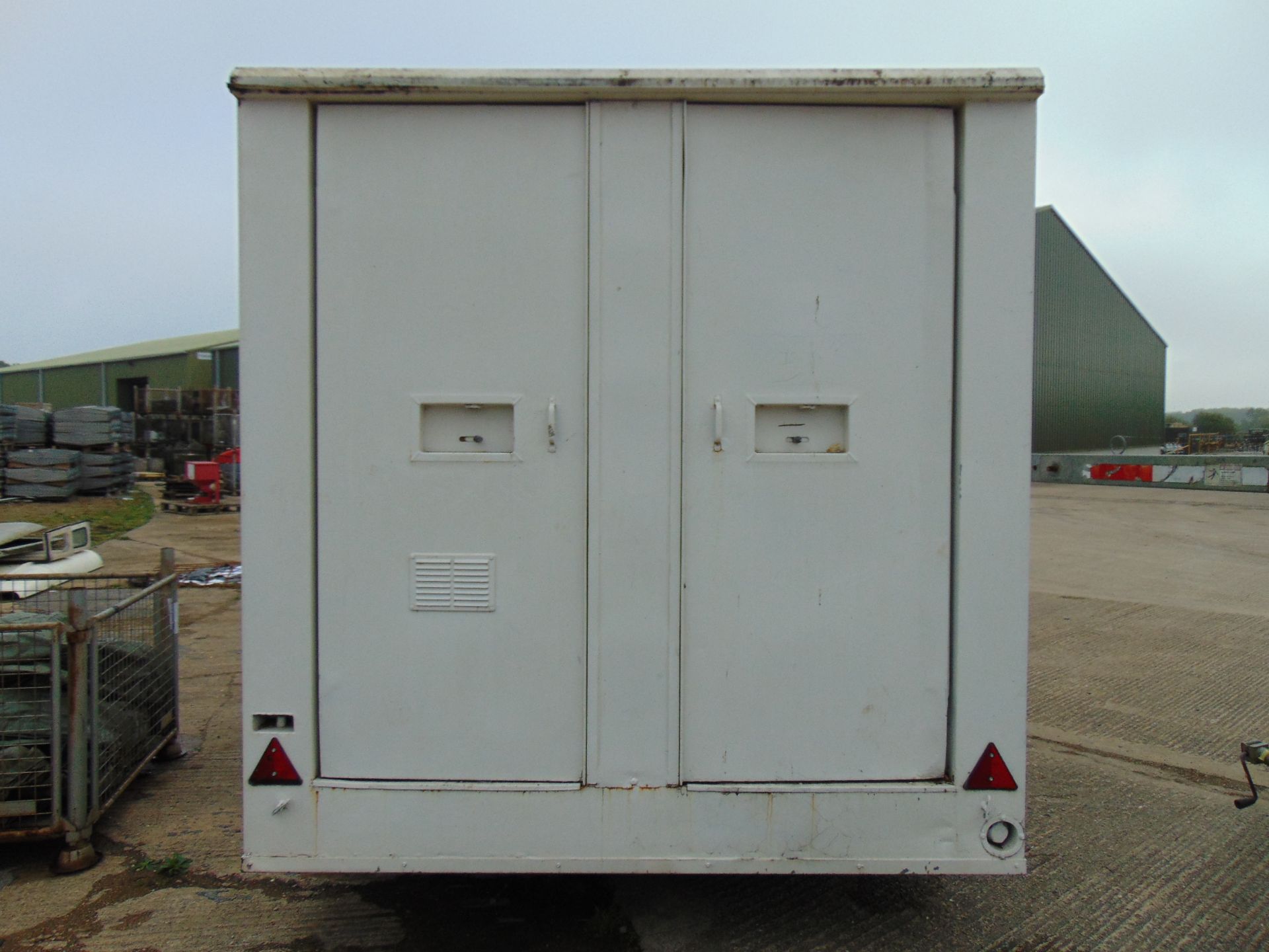 Groundhog GP360 Anti Vandle Towable Welfare Unit - Image 5 of 26