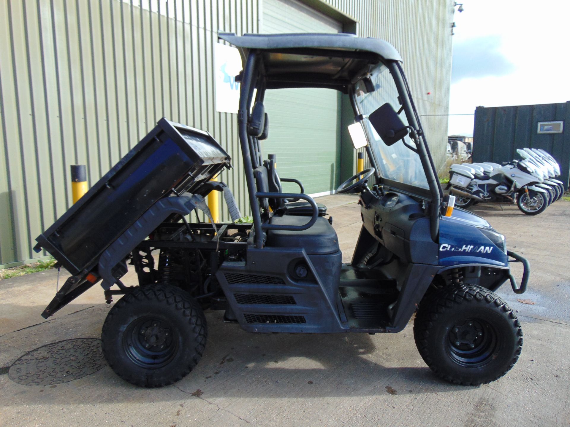 2017 Cushman XD1600 4x4 Diesel Utility Vehicle Showing 834 hrs - Image 11 of 20
