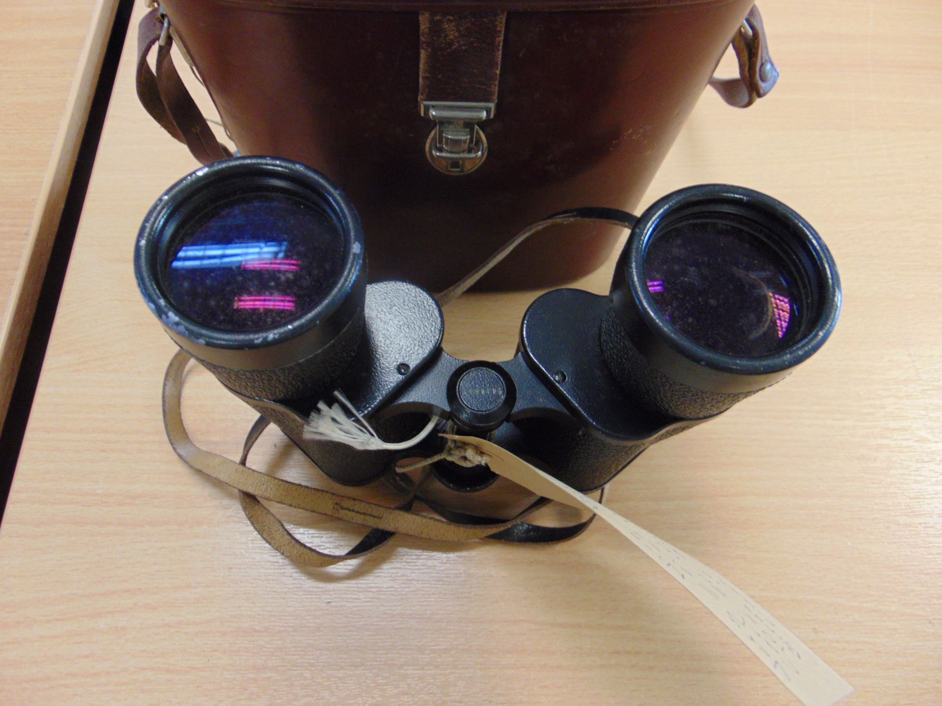 Very Nice Pair of Carl Zeiss Jena 10x 50 w Multi Coated Binos in Original Leather Case - Image 4 of 8