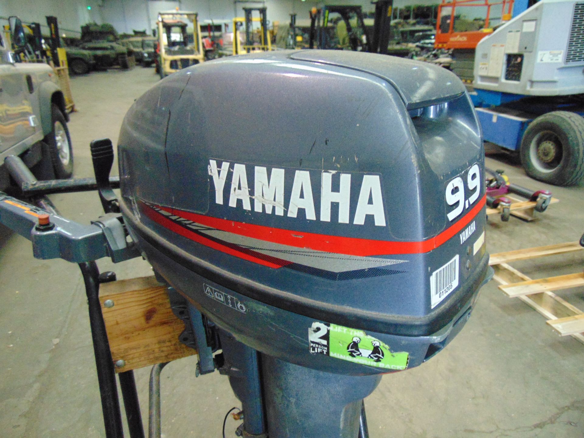 Yamaha 9.9 Hp Outboard Engine - Image 3 of 8