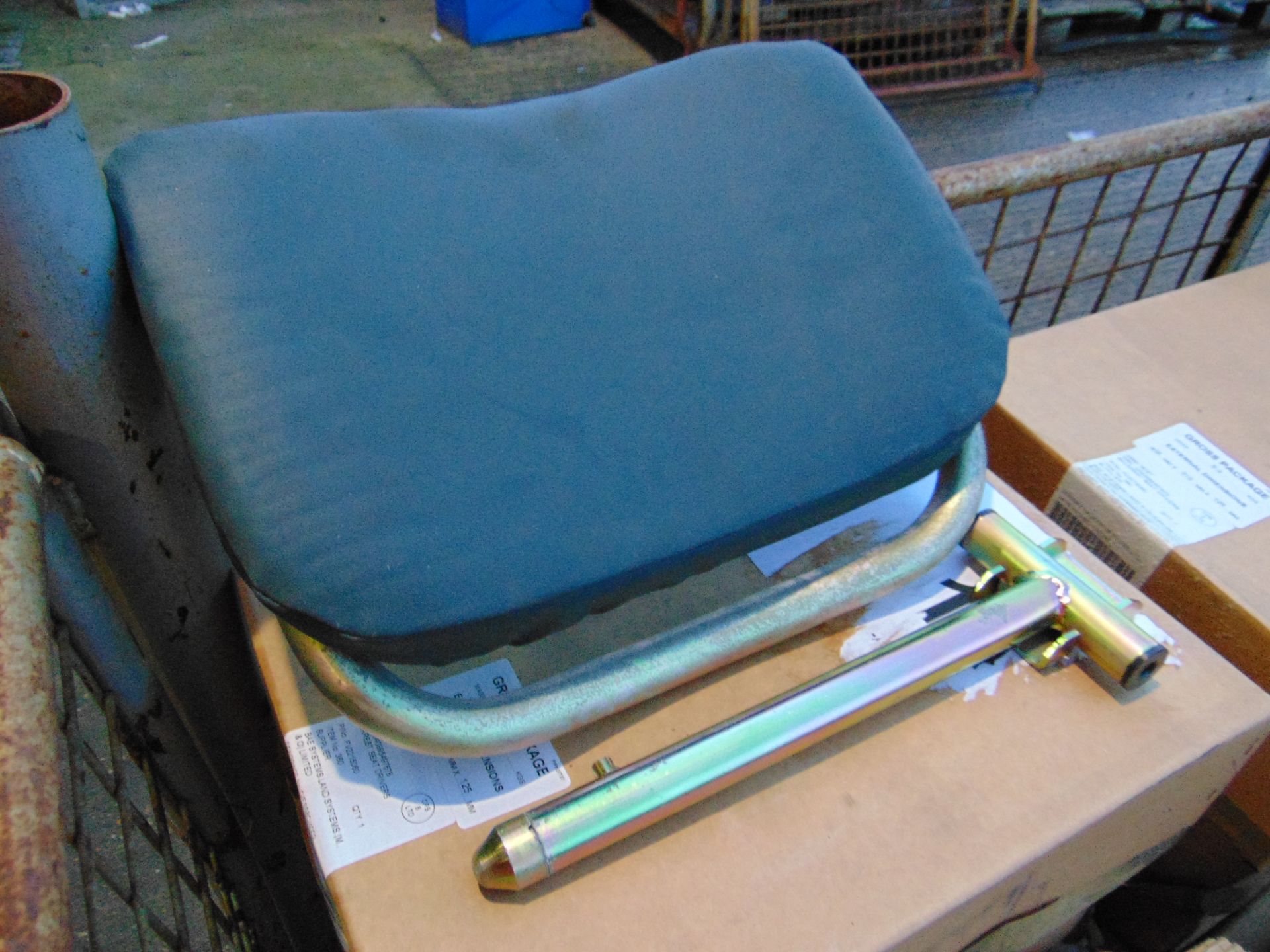 15x New Unissued FV Seat Assemblies - Image 2 of 5