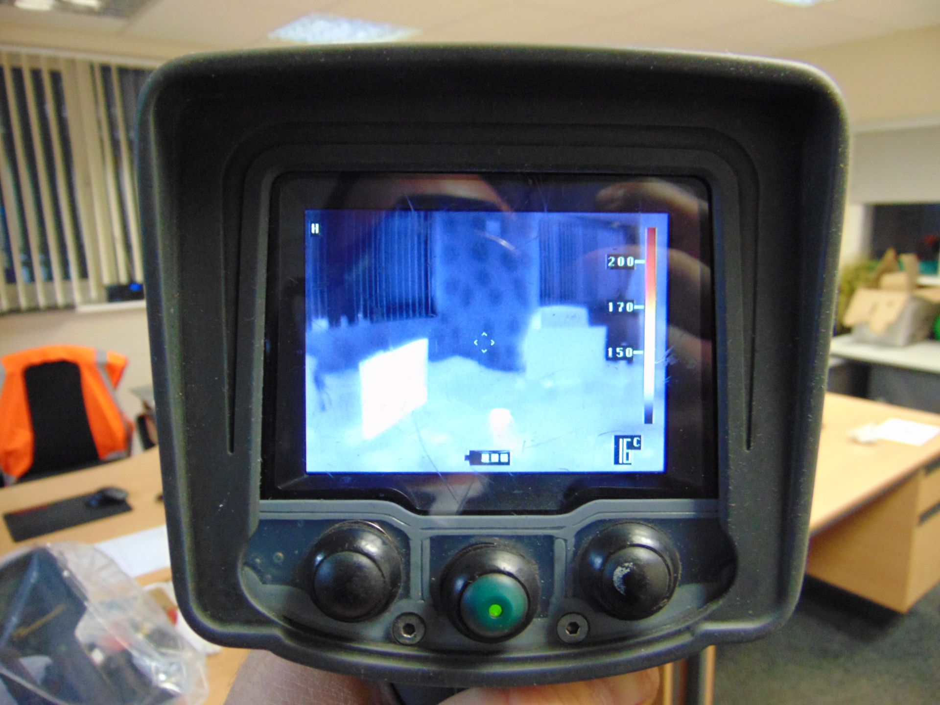 ISG X380 3-Button Thermal Imaging Camera - Image 9 of 18