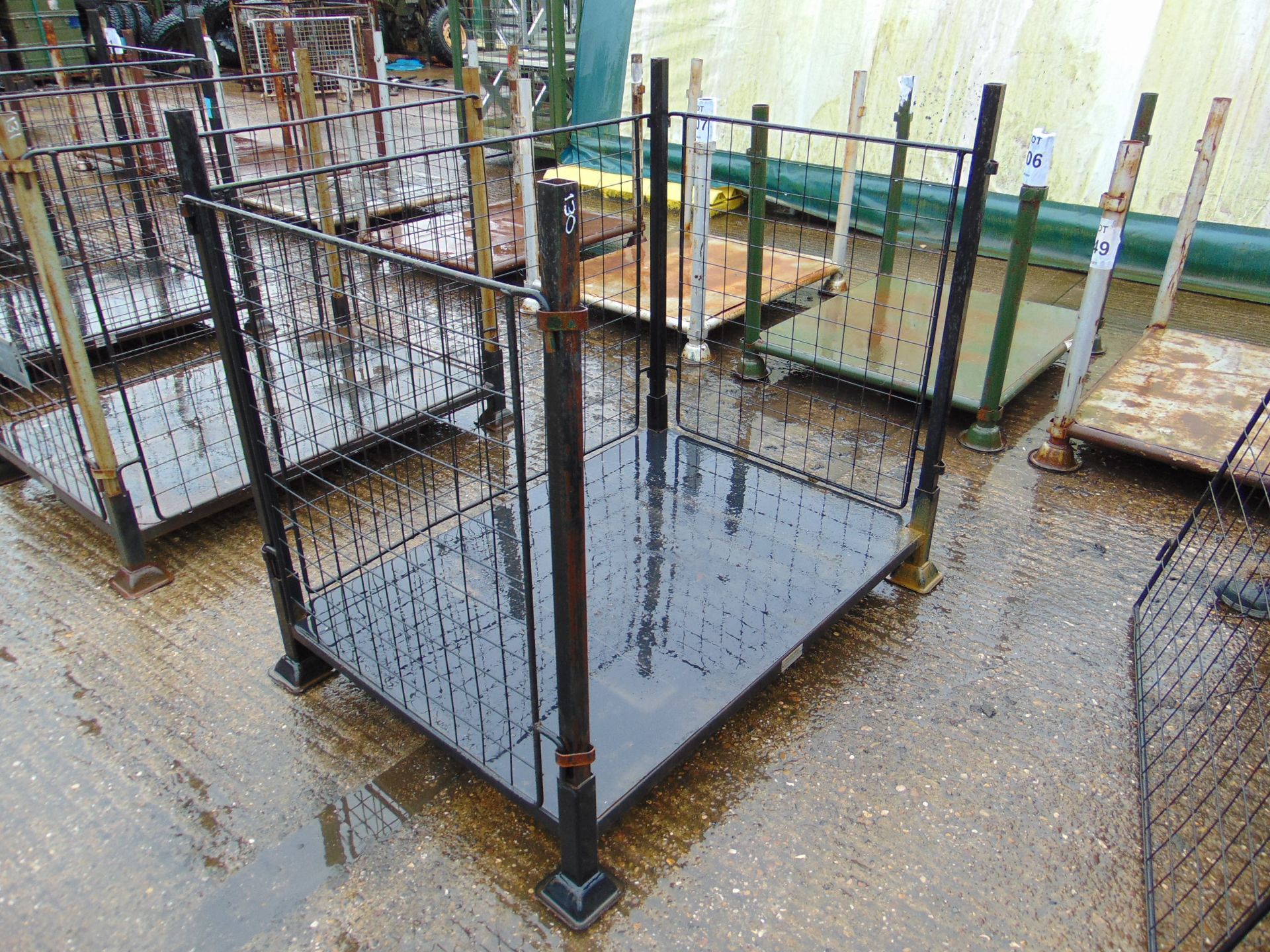 Steel Stacking Stillage with removeable sides and corner posts - Image 4 of 5