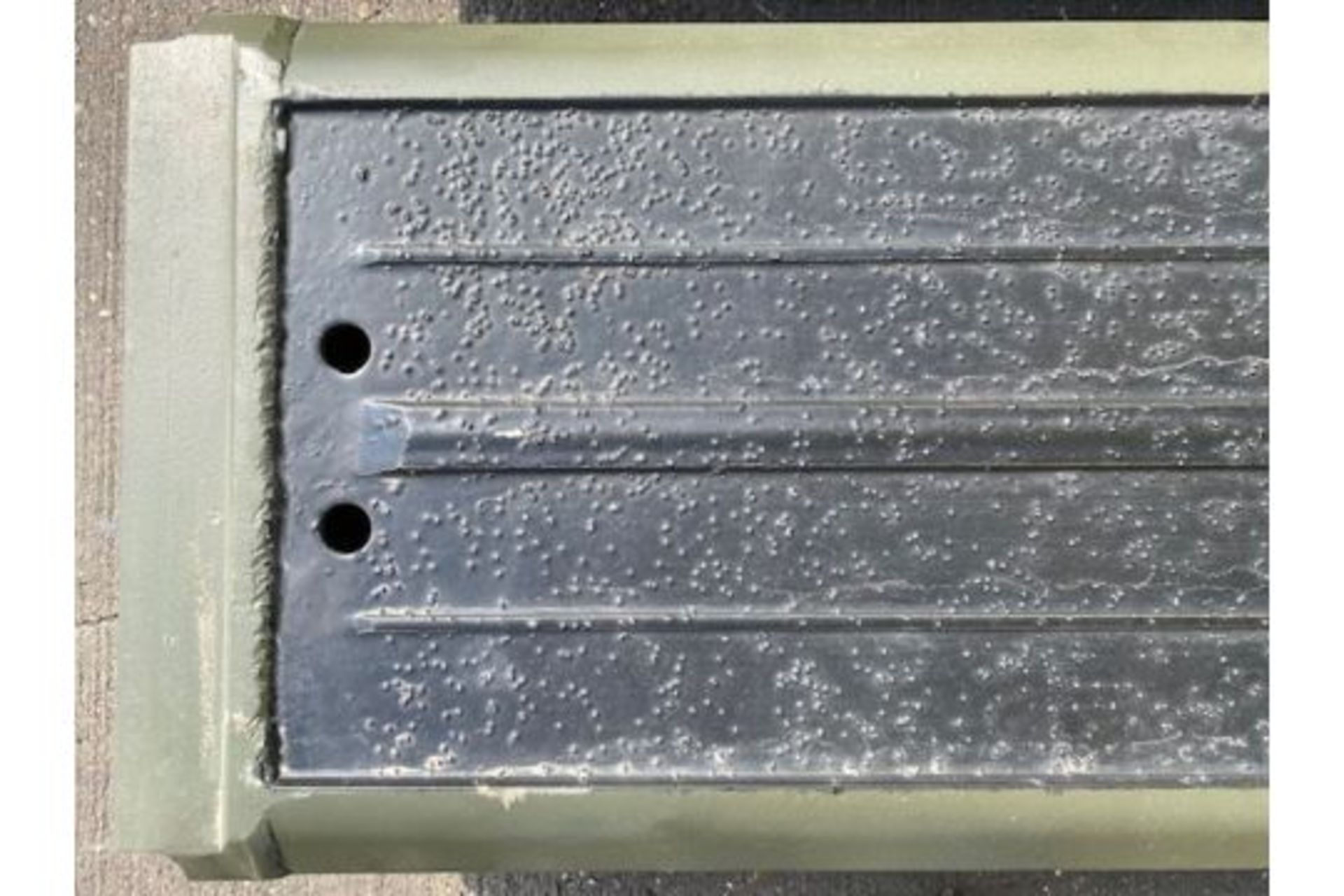 Pair of Heavy duty Aluminium Infill Decks/Ramps - Image 5 of 8