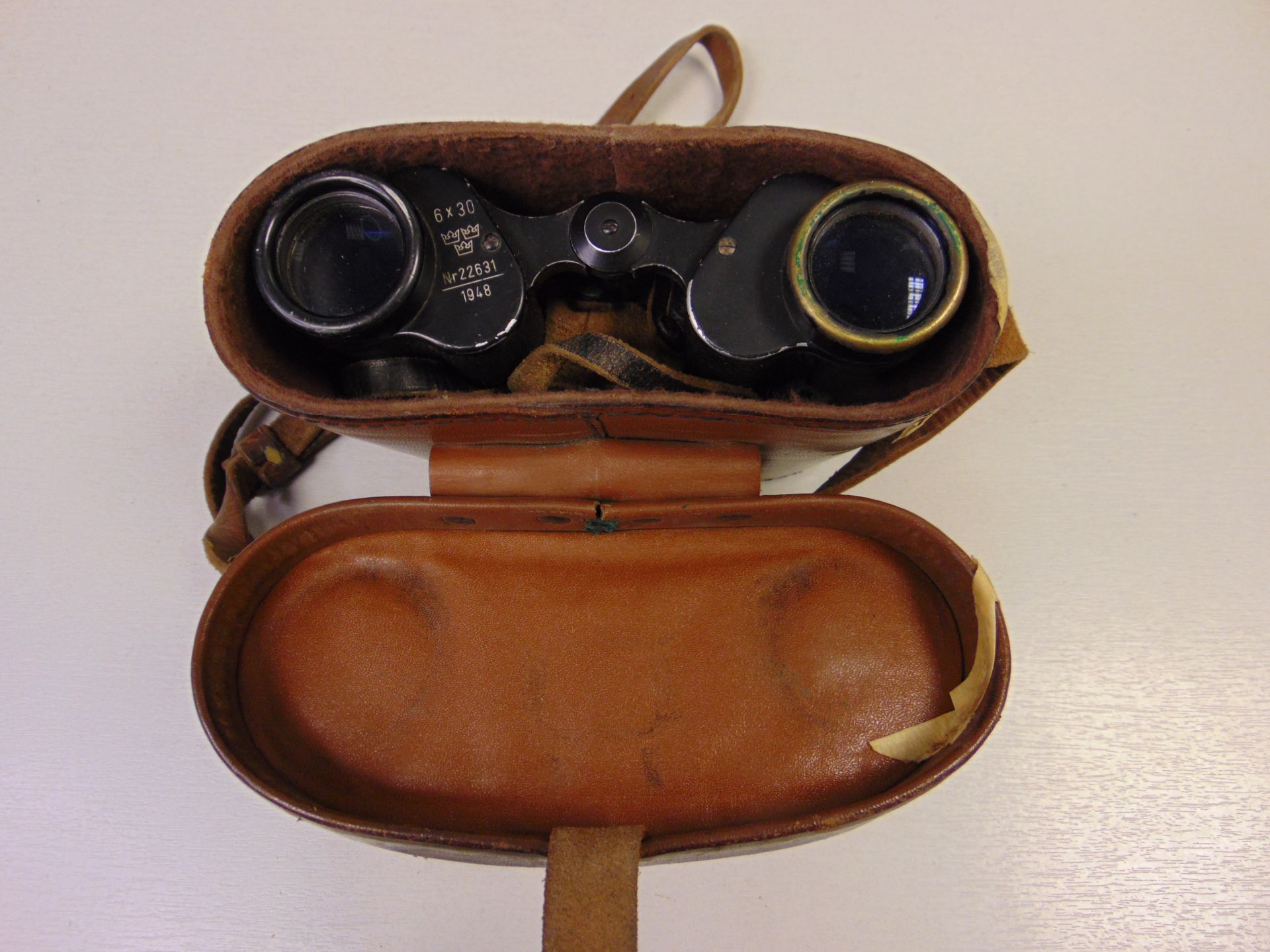 Nice Original Pair of NIFE 6 x 30 Binoculars in Original Leather Case - Image 2 of 11