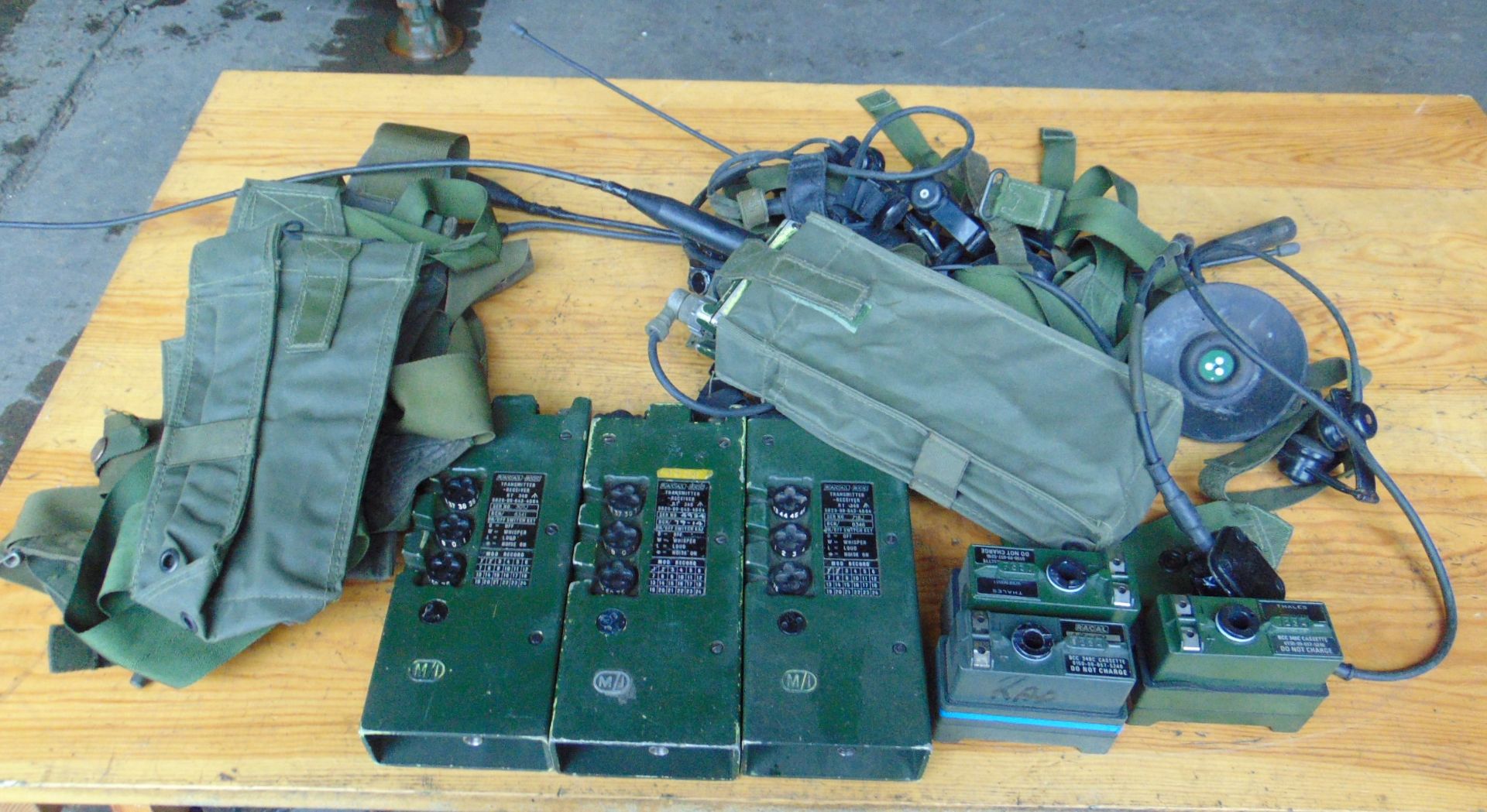 4 x UK / RT 349 Transmitter Receiver Complete as shown - Image 3 of 6