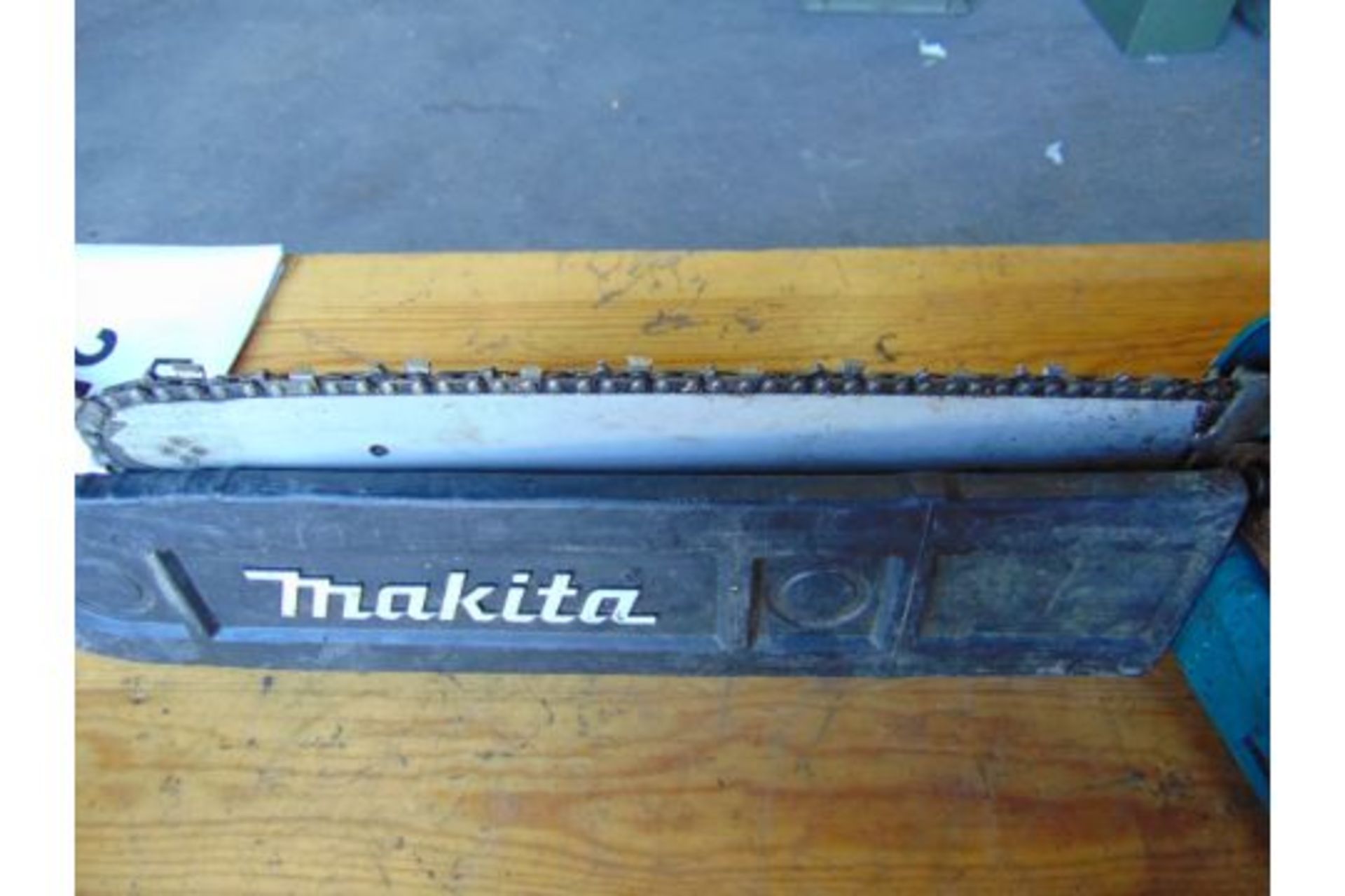 Makita DCS 5030 Petrol 50cc Chain Saw c/w Chain Guard - Image 2 of 5