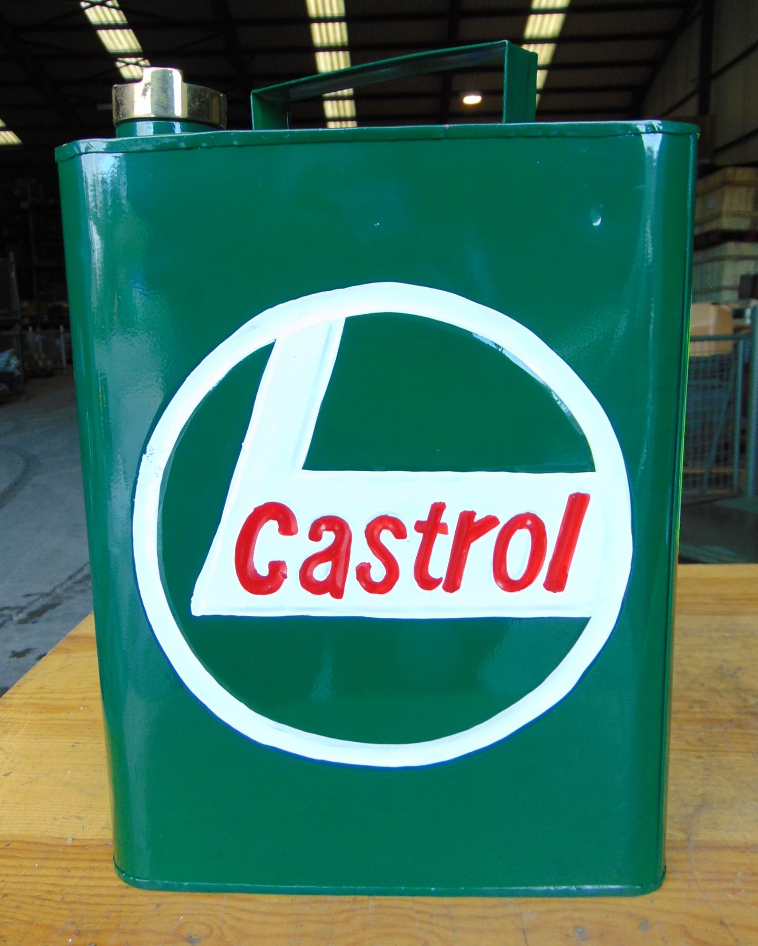Hand-Painted Rectangular Castrol Green Oil Can W/ Brass Screw Cap - Bild 2 aus 10