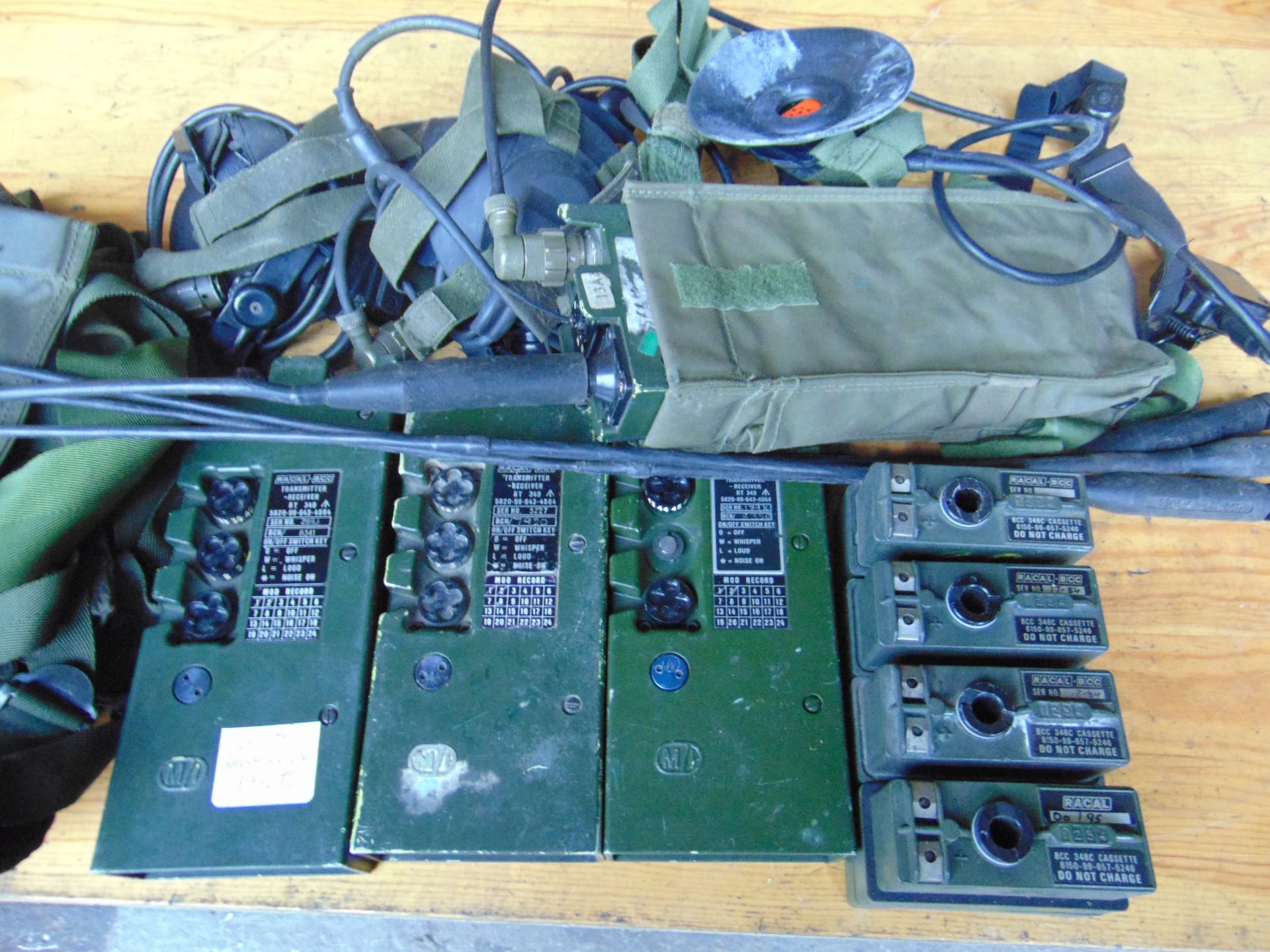 4 x UK / RT 349 Transmitter Receiver Complete as shown. - Image 3 of 5