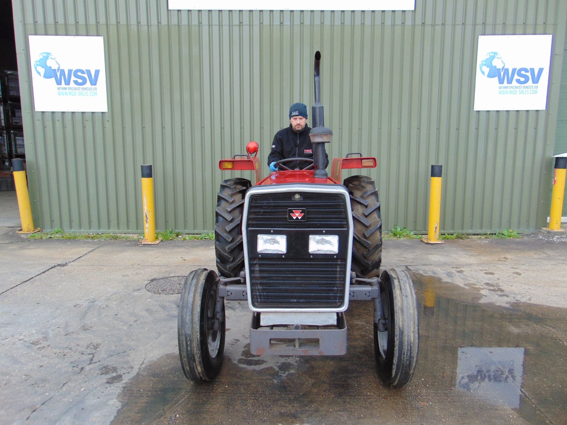 Massey Ferguson 240 Tractor - Image 3 of 33