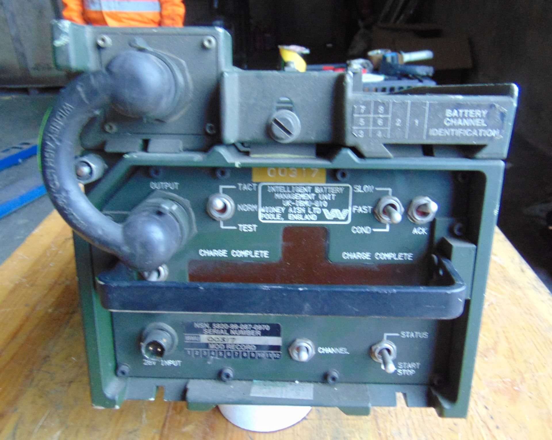 Widney Aish Intelligent Battery Management Unit c/w Tray & Connector - Image 3 of 5