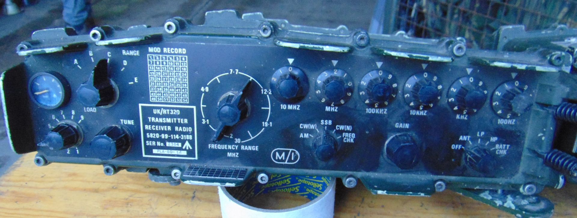 2 x Clansman UKRT 320 HF Transmitter Receivers - Image 3 of 6