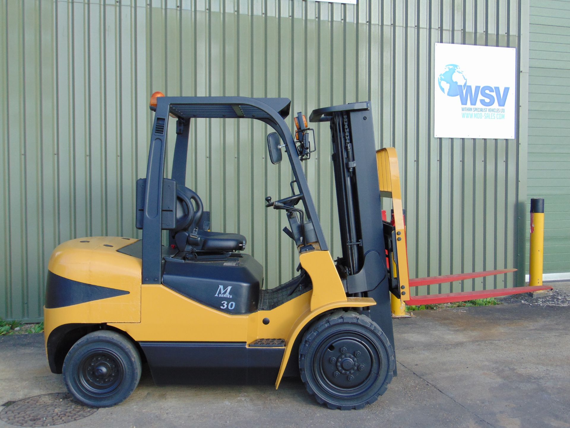 Maximal M30 2500Kg Diesel Fork Lift Truck ONLY 1,876 HOURS! - Image 7 of 26