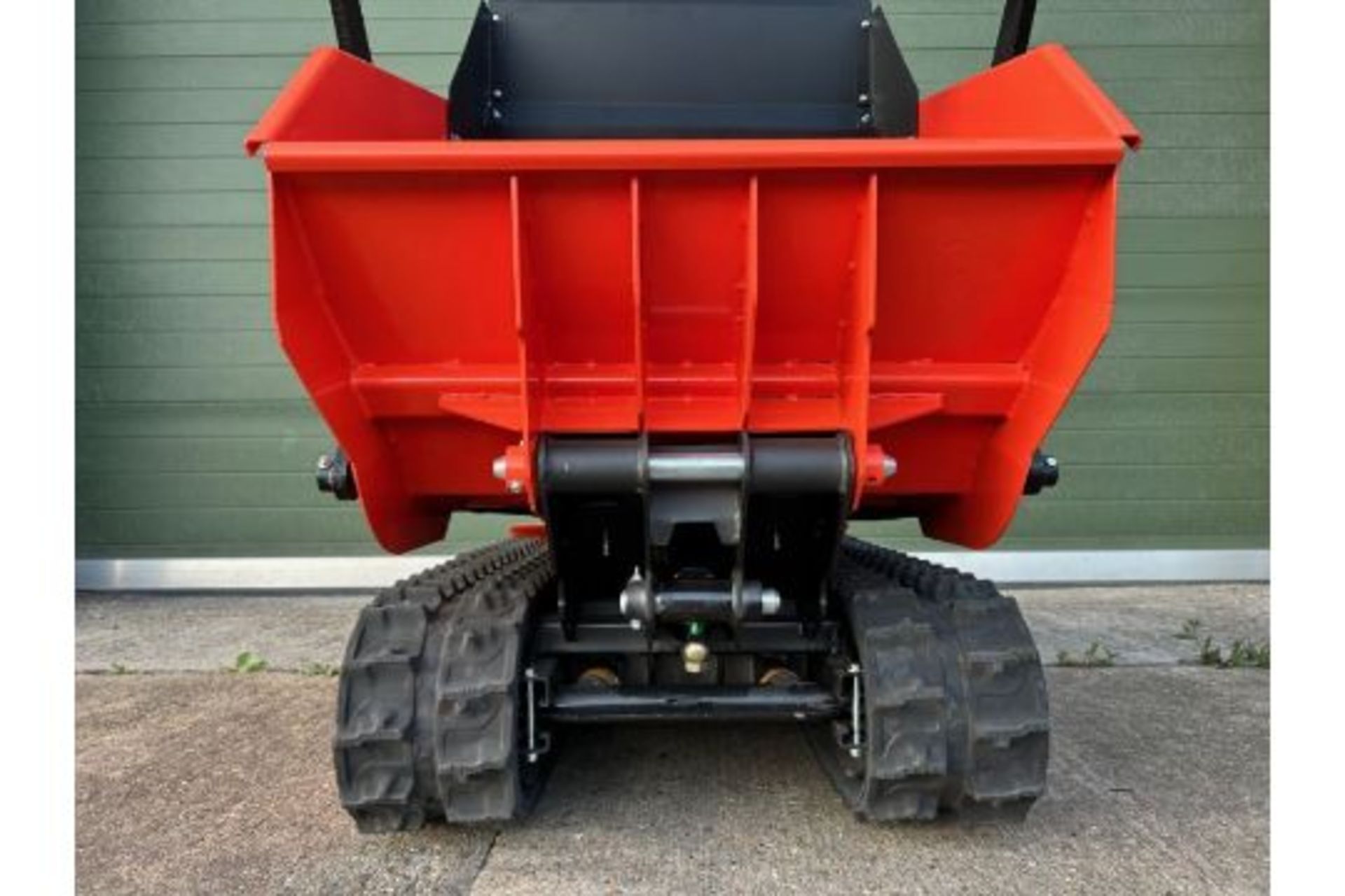 New and unused Armstrong DR-MD-150PRO Self-Loading Tracked Dumper - Image 19 of 21