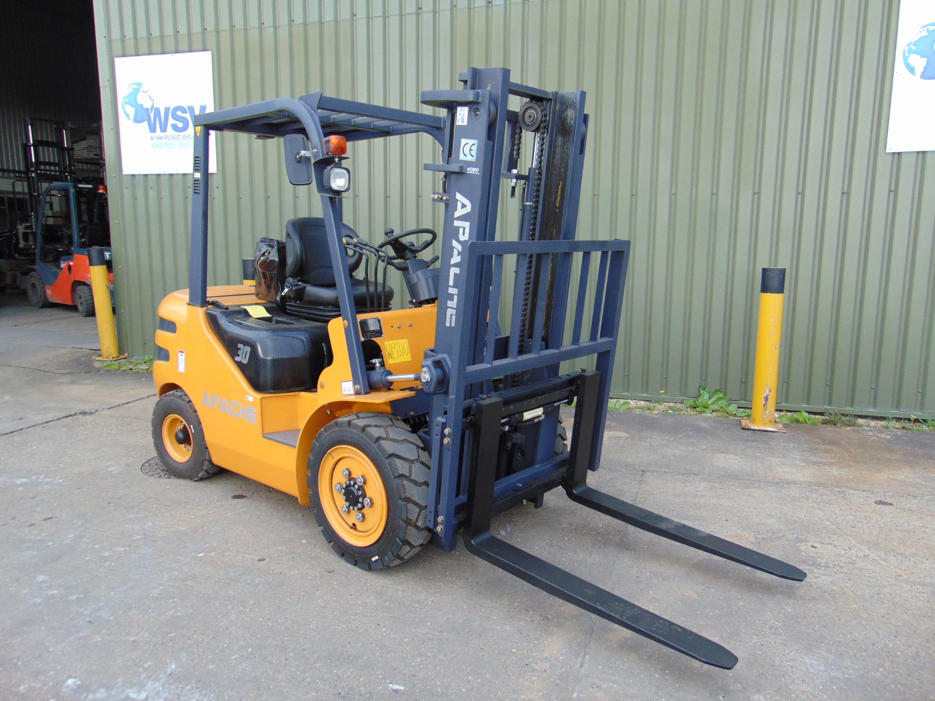 2023 Apache HH30Z 3000Kg Diesel Fork Lift Truck Only 5.6 Hours - Image 7 of 27