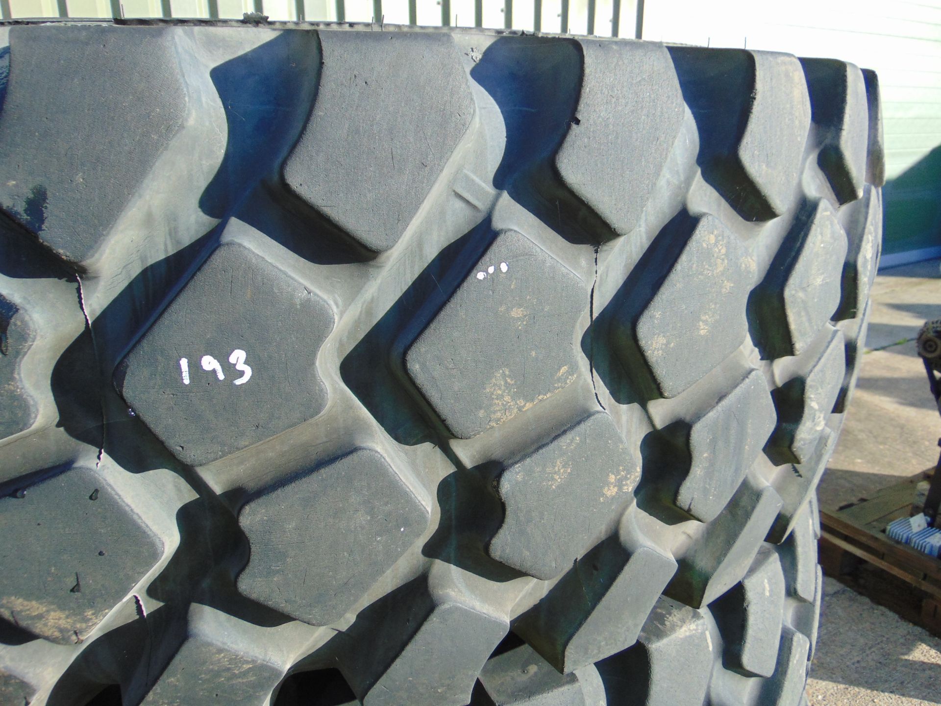 3 x Michelin XZL Tyres 16.00 R20 - Bild 3 aus 5