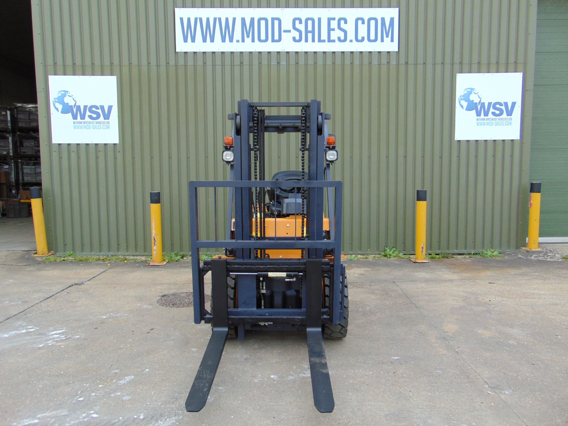 2023 Apache HH30Z 3000Kg Diesel Fork Lift Truck Only 5.6 Hours - Image 9 of 27