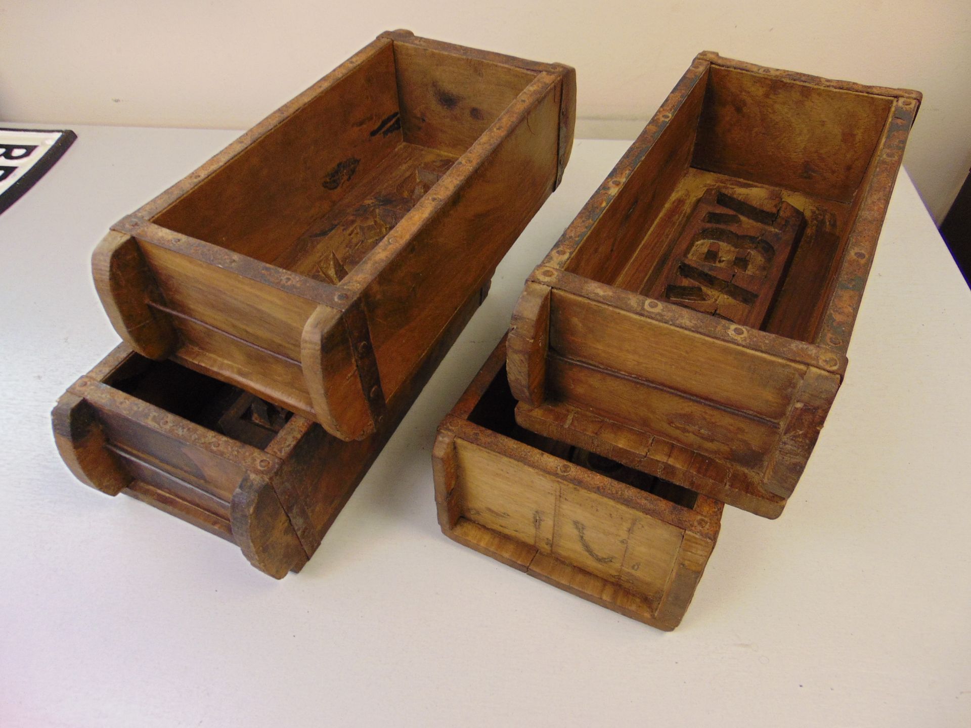 4 x Very Unused Antique Brick Molds - Image 8 of 8