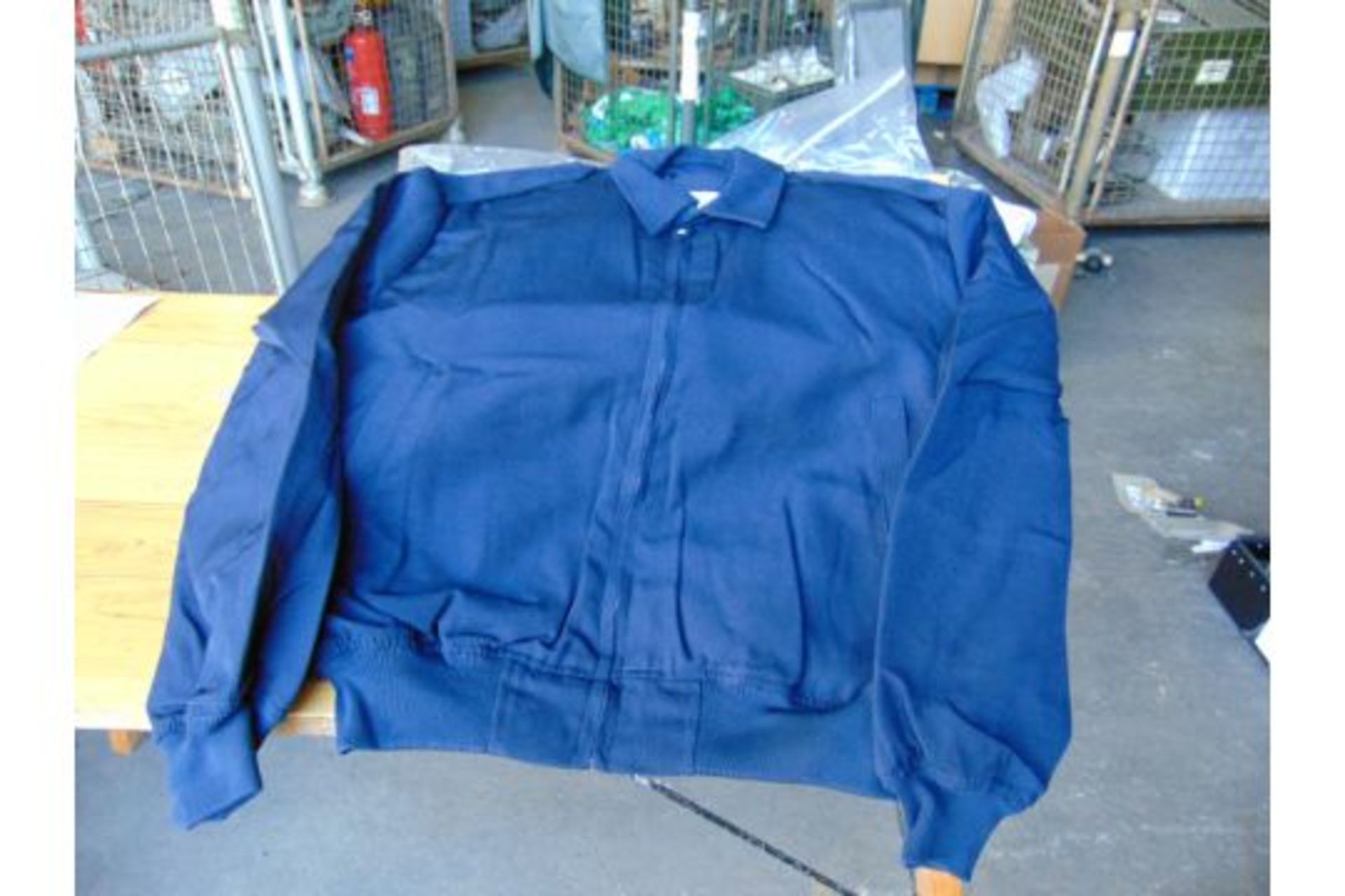4 x New Unissued RAF issue Pilots Jackets with Removeable Liner (2 x Small - 2 x Extra Large) - Image 2 of 6