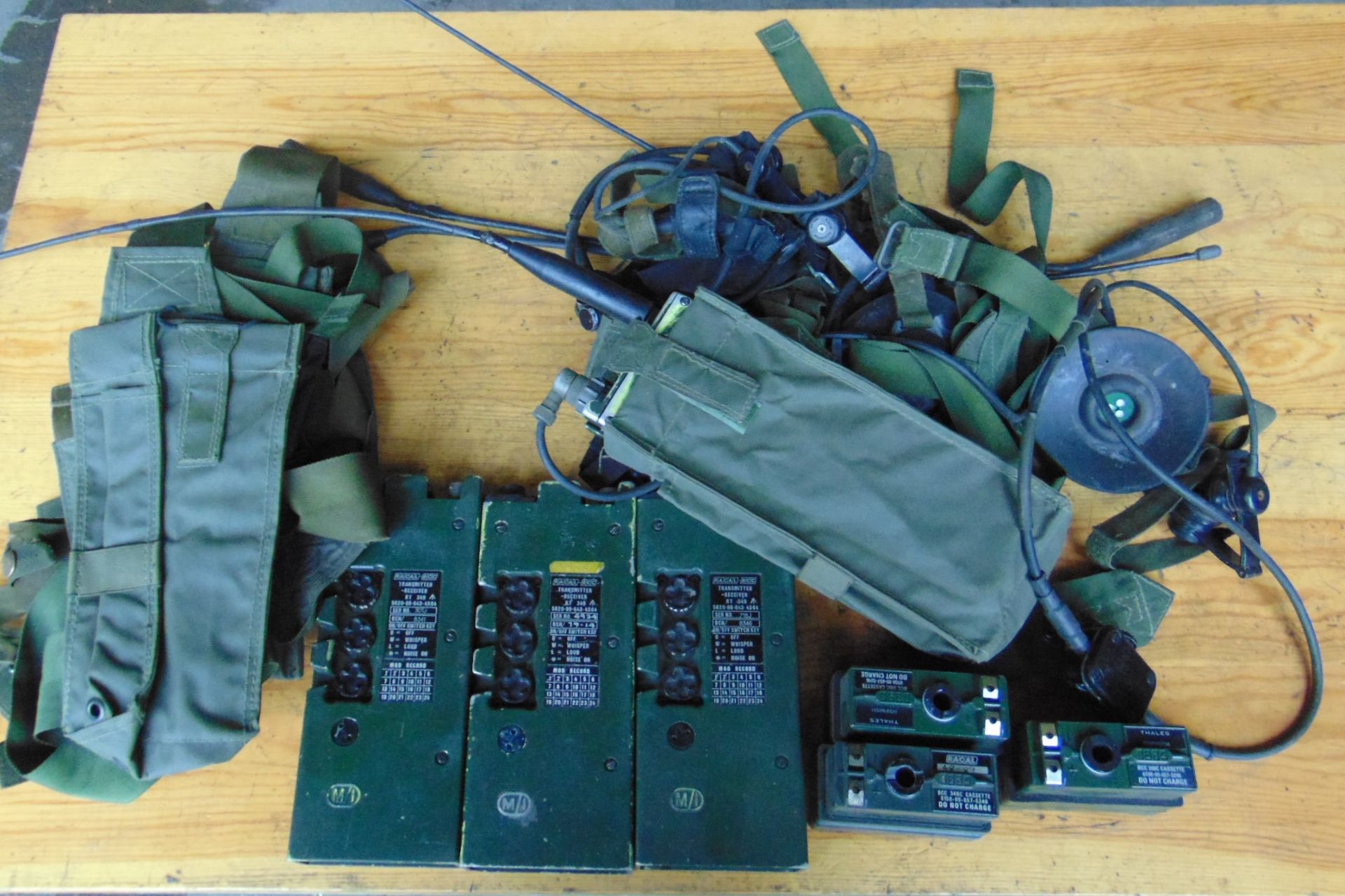 4 x UK / RT 349 Transmitter Receiver Complete as shown - Image 2 of 6