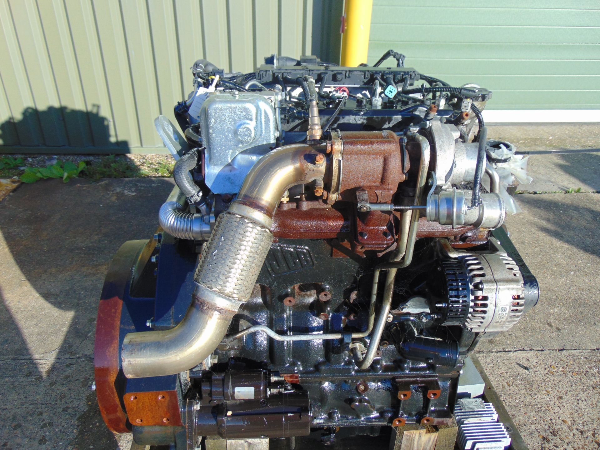 Perkins 4 Cylinder Turbo Diesel Engine for JCB as shown - Image 10 of 17