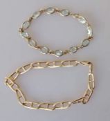 A 9ct yellow gold flat mariner-link bracelet with lobster clasp, 17 cm, 9.4g