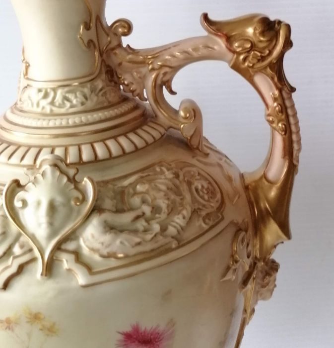 A large Royal Worcester blush ivory ewer, the frieze decorated with cherubs and grotesque masks - Image 7 of 12