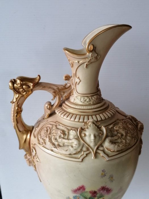 A large Royal Worcester blush ivory ewer, the frieze decorated with cherubs and grotesque masks - Image 3 of 12