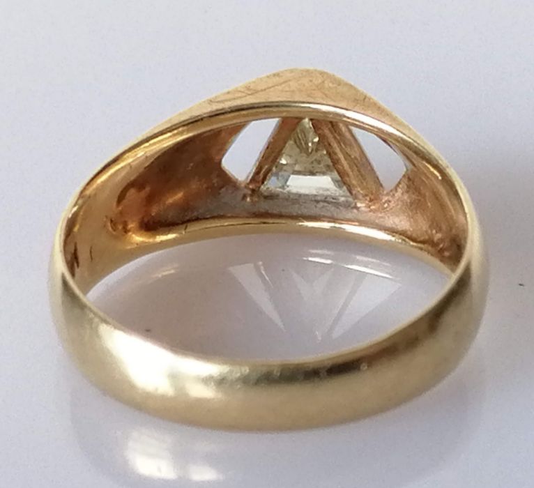 A trilliant-cut diamond ring in a rubover yellow gold setting on a tapering shank - Image 3 of 4