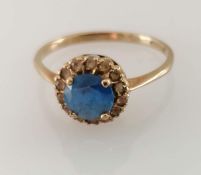 A 9ct yellow gold gem-set cluster ring, hallmarked, size N, 1.58g