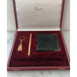 A cased brushed yellow gold fountain pen with Mont Blanc gold nib, 33g