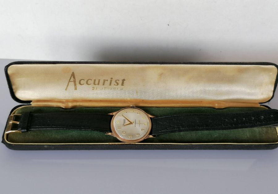An Accurist 21 Jewel Antimagnetic manual wristwatch in a 9ct gold case, champagne dial, 28mm - Image 2 of 6