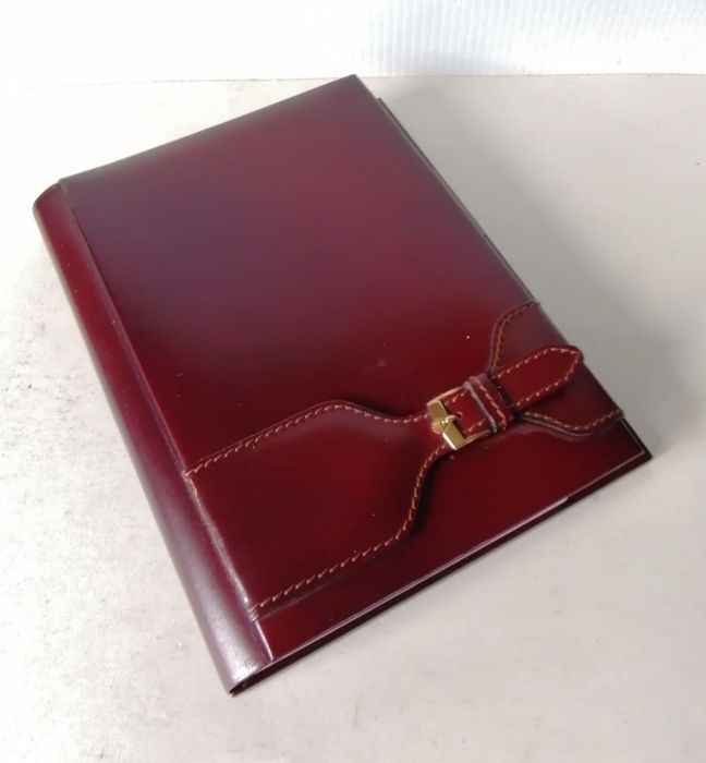 A vintage Rolex dealer's quote leather notepad with crested buckles, 20.5 x 16.5 cm, no pen  - Image 2 of 5