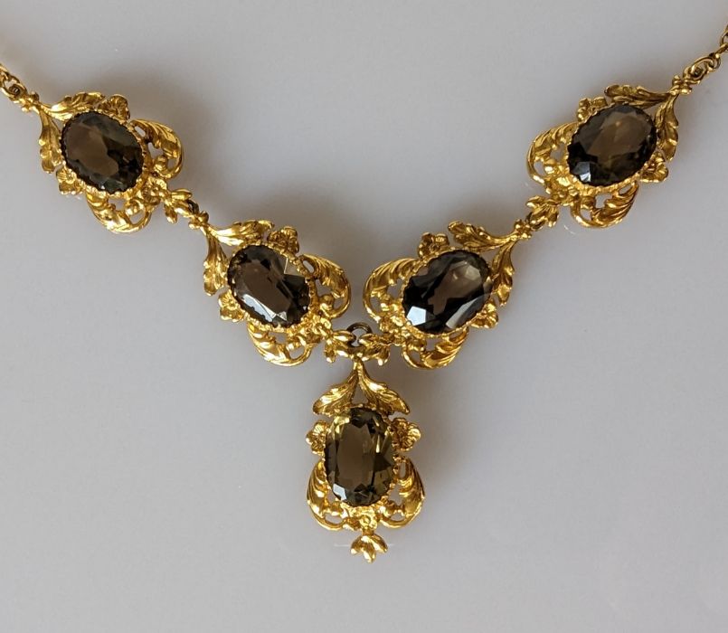 An Edwardian citrine and yellow gold integrated necklace, the mixed oval-cut citrines - Image 3 of 3