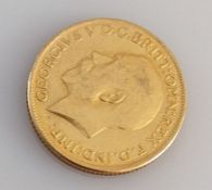 A George V gold sovereign, 1915, Perth mint