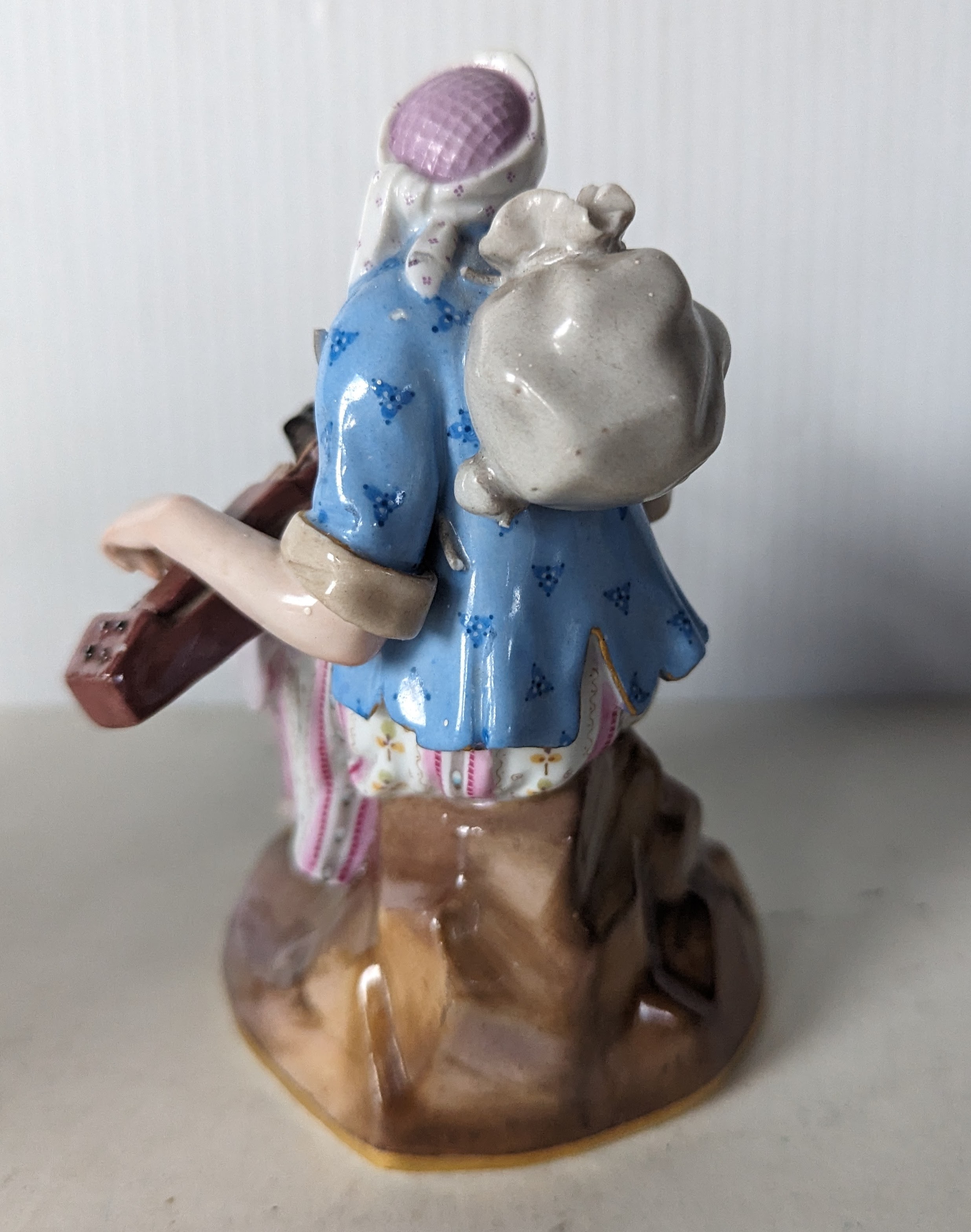 A 19th century Meissen group of two figures dancing on a raised base, 16 cm H, repair to neck - Image 9 of 10