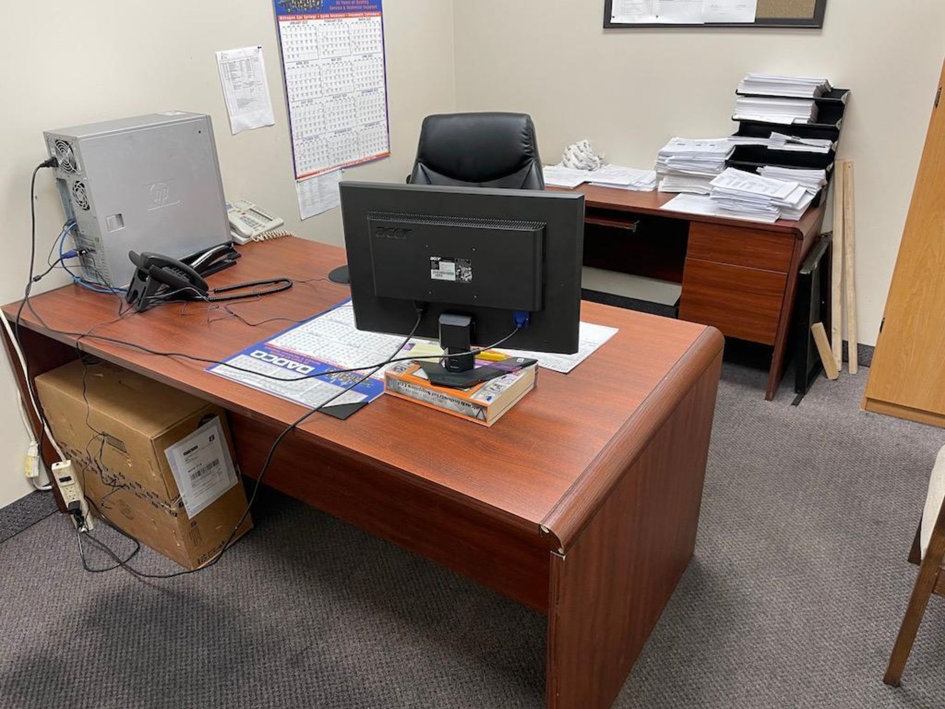 2 OFFICES INCLUDING: 7' X 3' EXEC. TABLE, REAR TABLE, FILE CABINET, 3 CHAIRS, 6'X3' TABLE, 6'X21" RE - Image 5 of 10