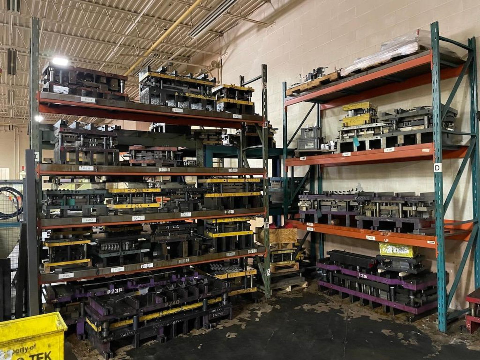 LOT ASSORTED RACKING INCLUDING: 5 SECTIONS APPROX. 10' BEAMS, 12' H X 2.5' SOLID STEEL DECKING, 2 SE - Image 5 of 30