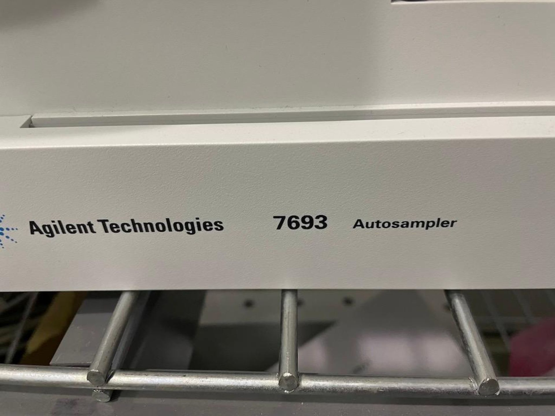 (3) AGILENT TECHNOLOGIES 7693A AUTOSAMPLERS, W AGILENT TECHNOLOGIES 1260 INFINITY RID G1362A SN DEAA - Image 5 of 20