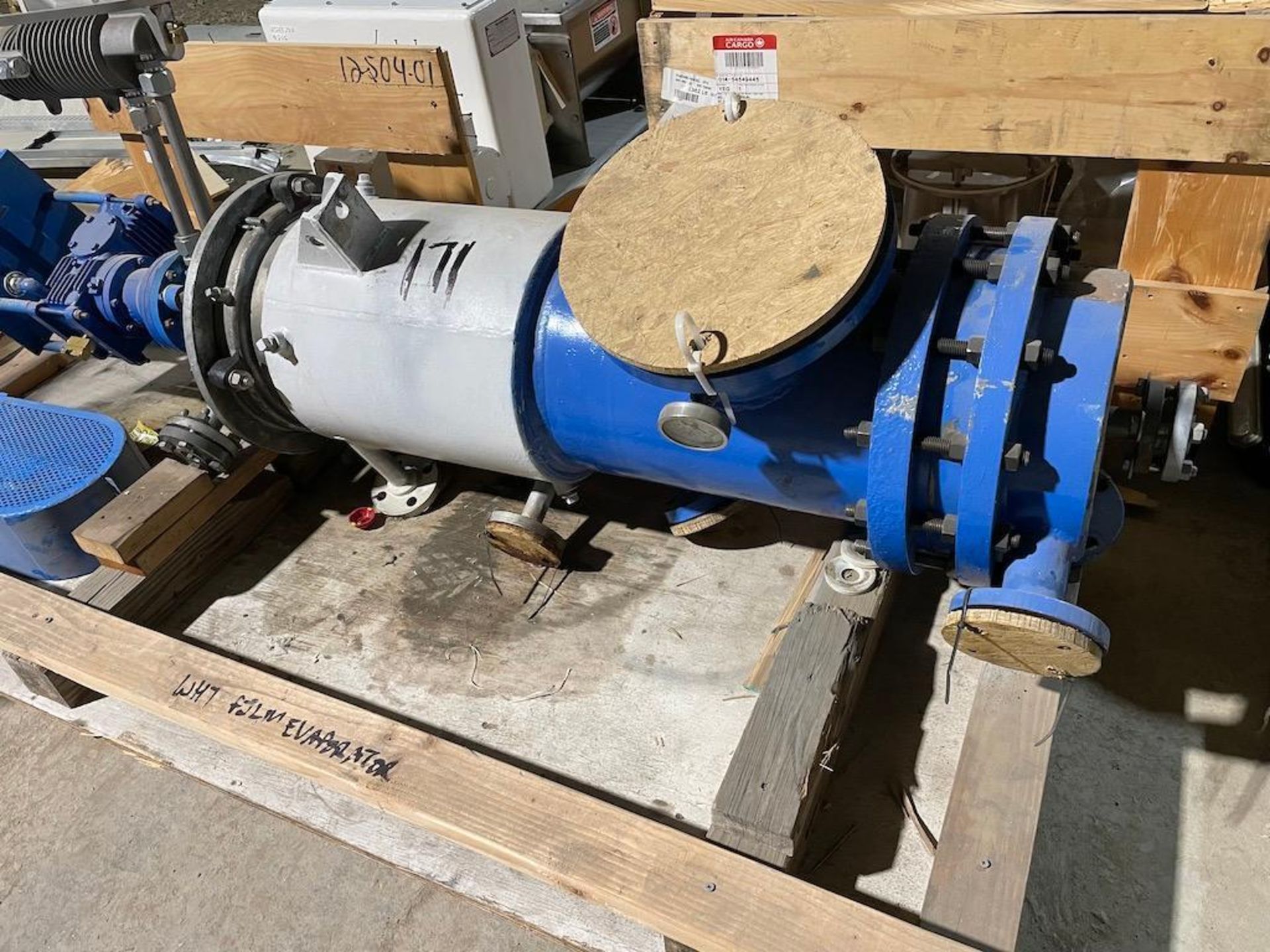 SMALL WIPED FILM EVAPORATOR, REFURBISHED BY PFAUDLER IN APPROX 2019, INCLUDES: PFAUDLER PUMP, SKID 2 - Image 2 of 17