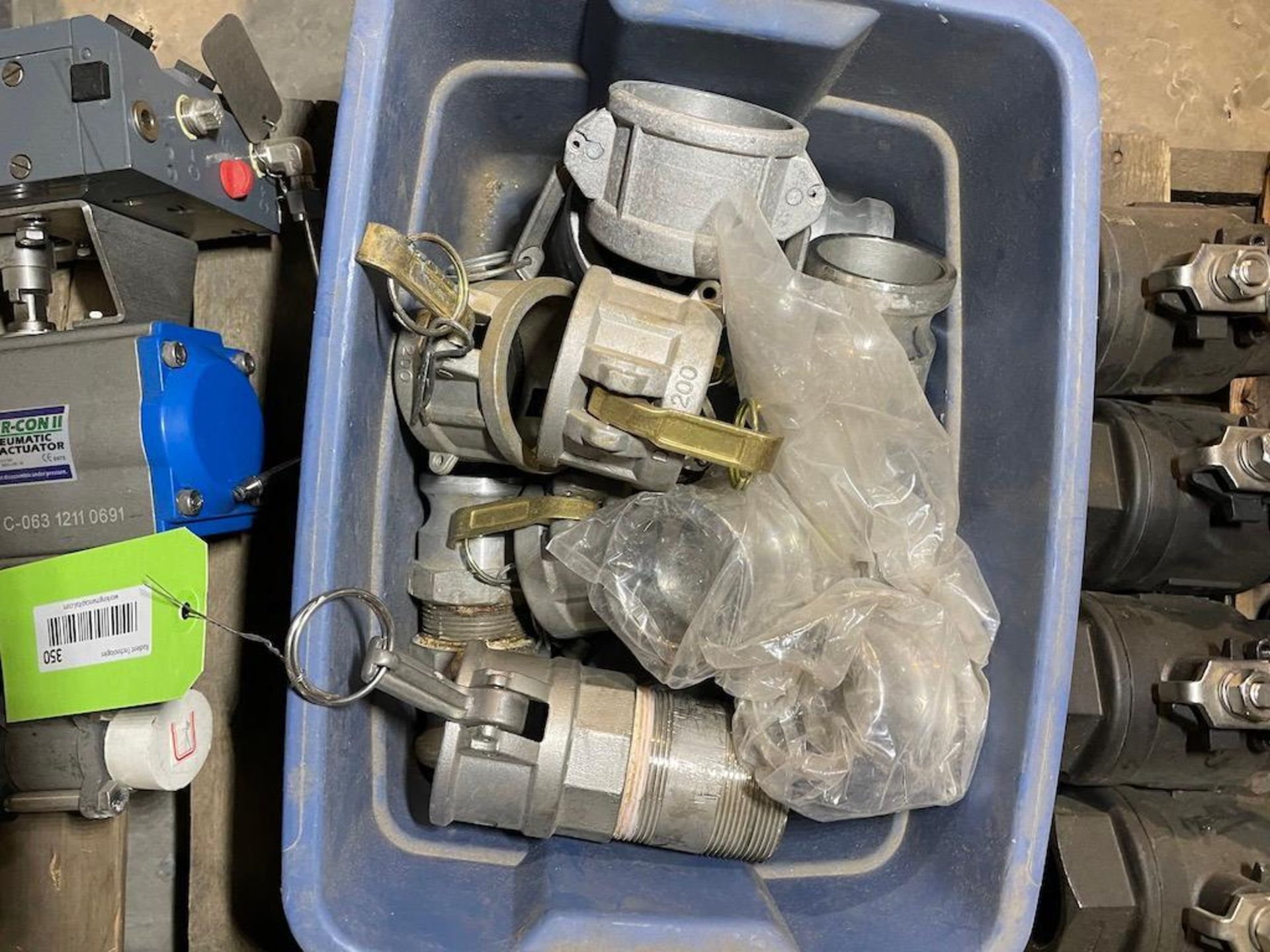 (3) SKIDS ASSORTED PNEUMATIC ACTUATORS, VALVES, FITTINGS, COMPONENTS, KNIFE VALVE, JOINTS, METERS, C - Image 5 of 22