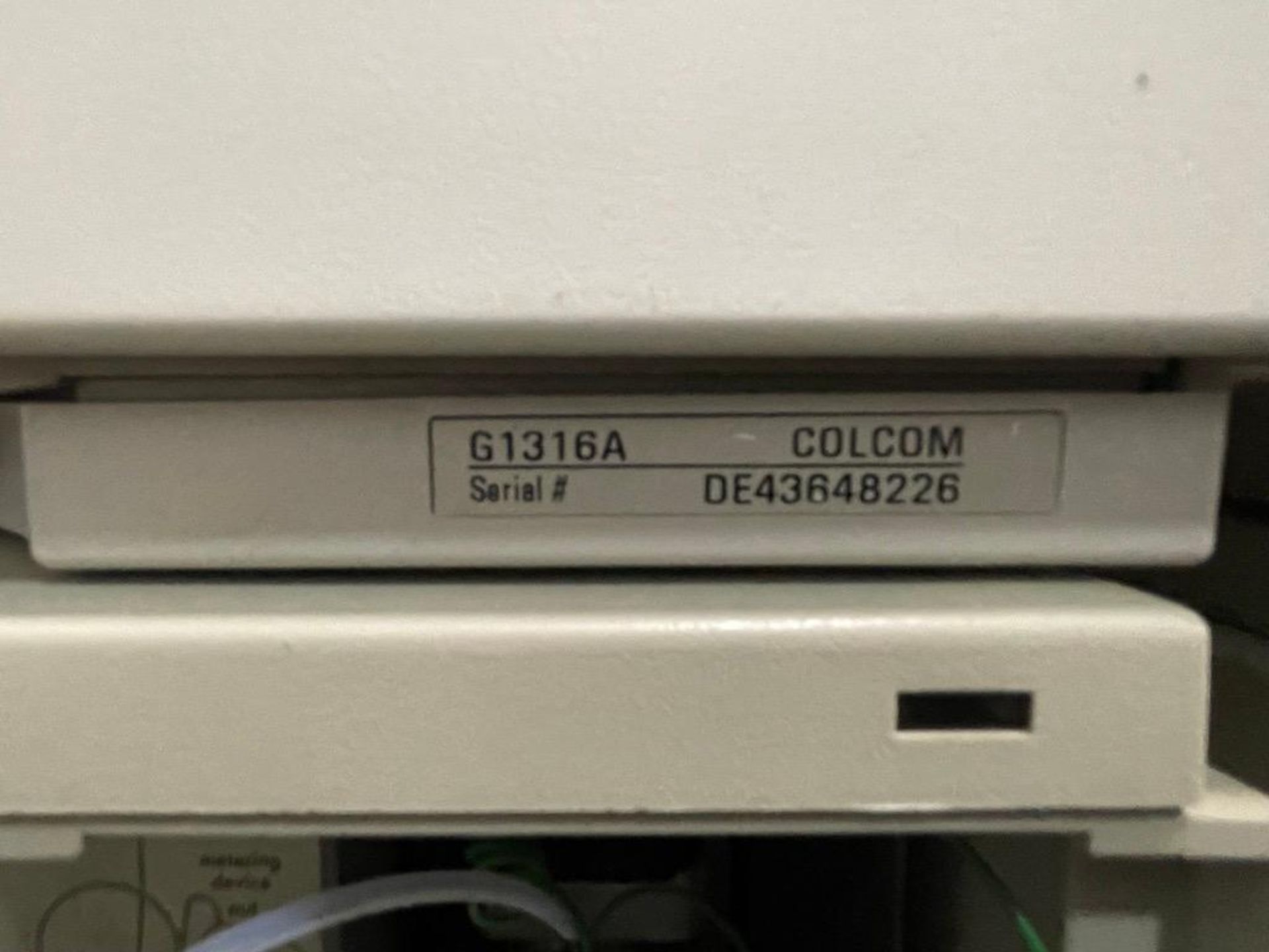 AGILENT SERIES 1100 SYSTEM INCLUDING: COLCOMP G1316A SN US64401287, COLCOM G1316A SN DE43648226, ALS - Image 3 of 16