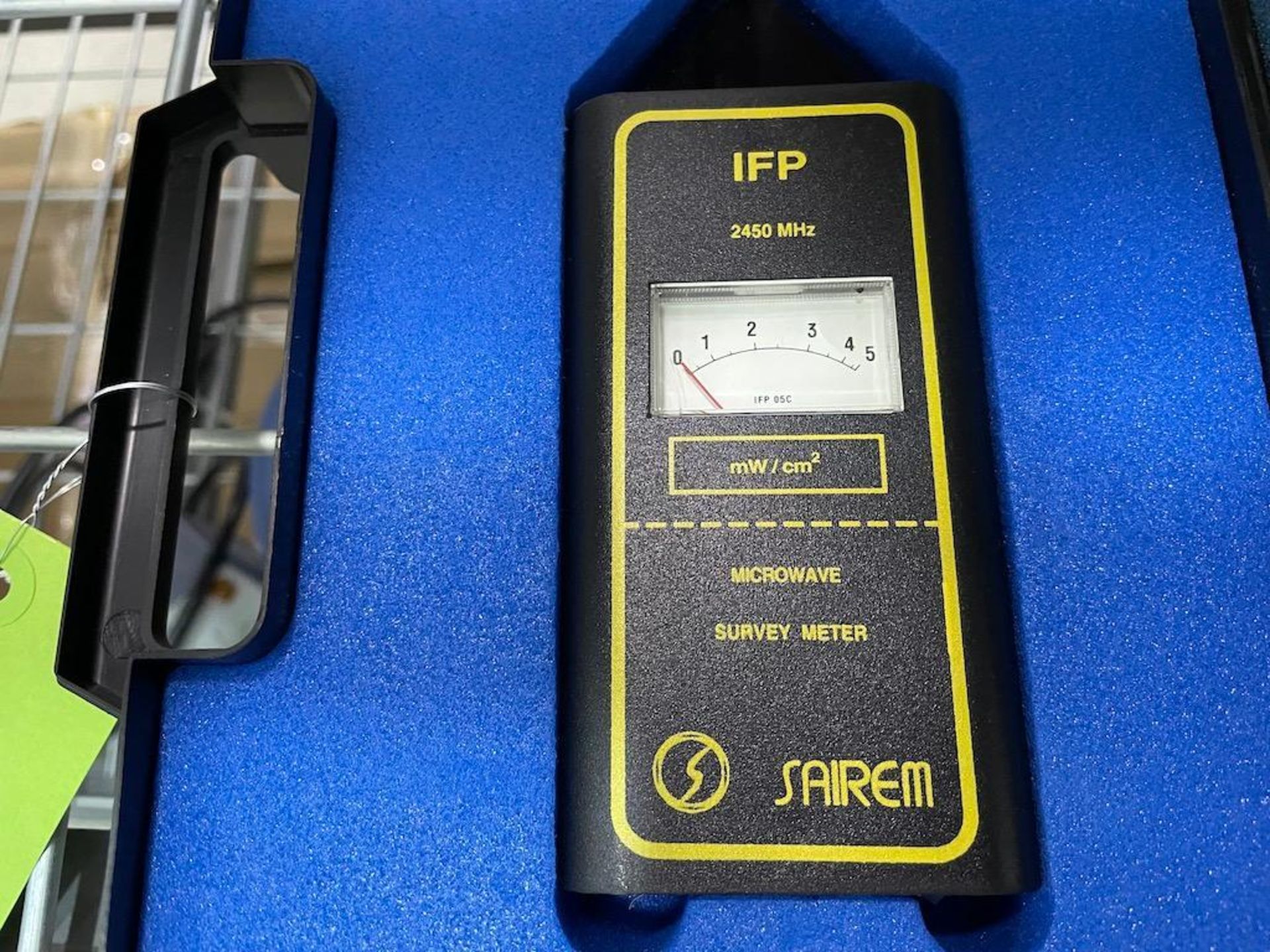 SAIREM IFP 2450 MHZ MICROWAVE SURVEY METER - Image 3 of 4