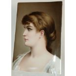 Feine Porzellan Platte mit Frauenportrait, KPM-Berlin ? , um 1900