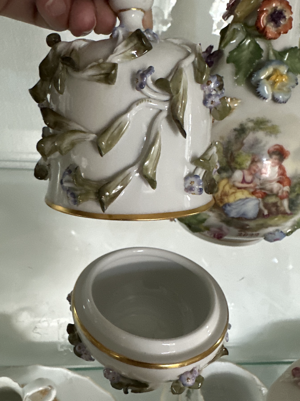 Meissen Tischglocke mit vollplastischen Blüten - Image 4 of 6