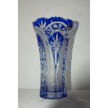 Geschliffene blaue Kristall Vase