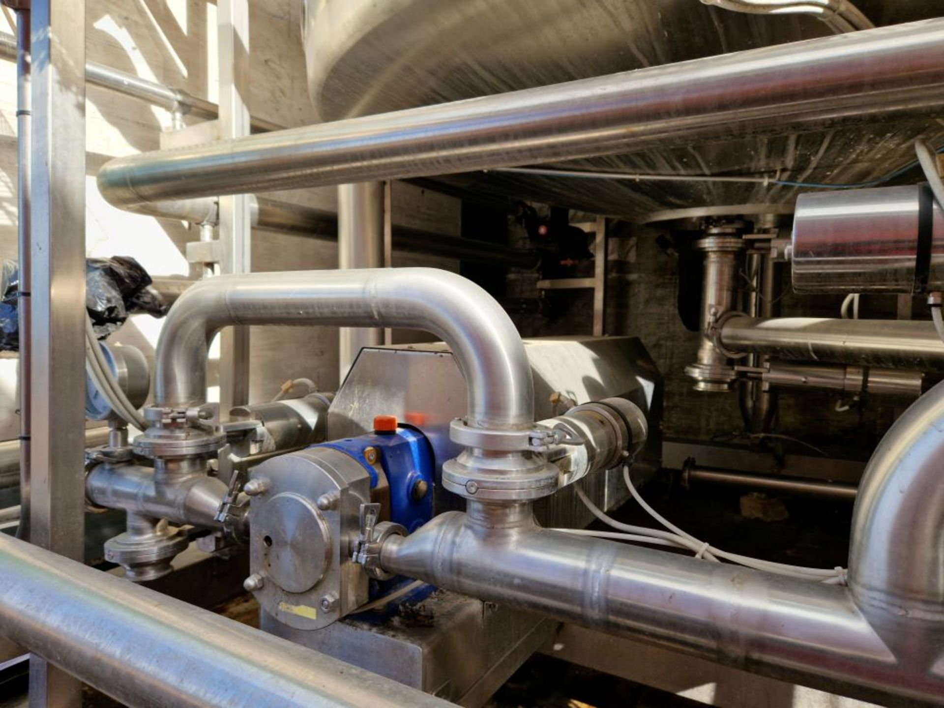 An AIR CONTROL CIP Sourdough Production Plant Components stored in Three Forty Foot Curtainside - Image 6 of 12